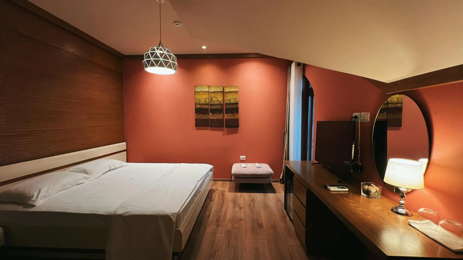 Farm stay Chateau Fasel Tirana